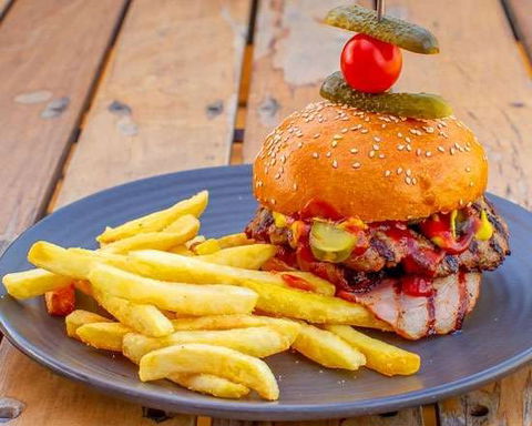 ICE Caffe & Grill - Restaurant Guide 0