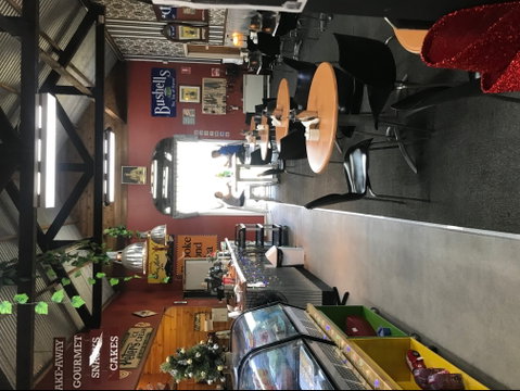 Mai's Kitchen Rules Cafe - Restaurant Guide 1
