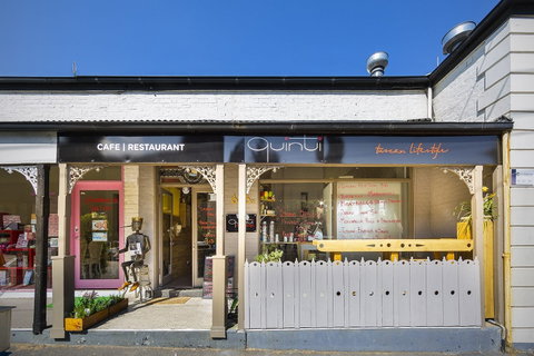 Quinti - Restaurant Guide 0