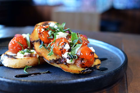 Alchemy Bar And Restaurant - Restaurant Guide 0