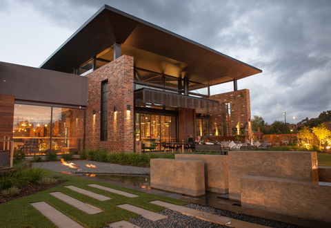Junction Moama - Restaurant Guide 1