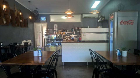 That Little Place - Restaurant Guide 0