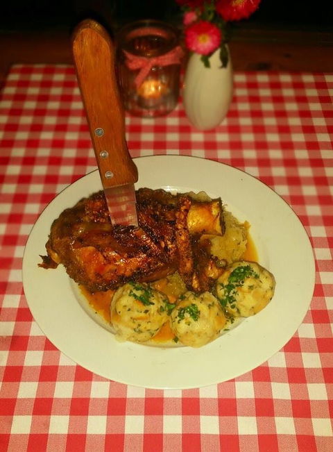 Austrian Club - Restaurant Guide 0
