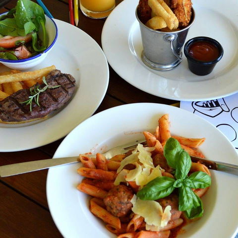 Indigo – Eats, Treats & Bar - Restaurant Guide 0