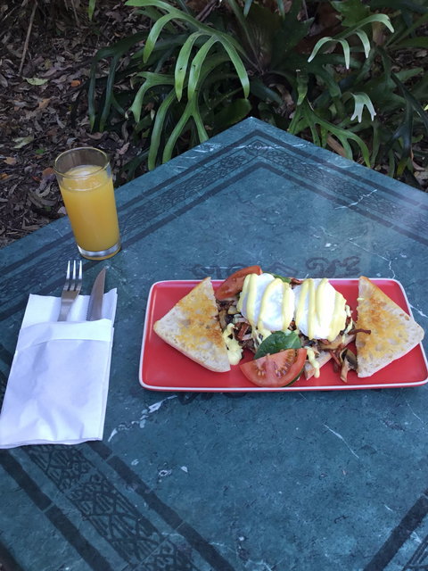 Platypus Lodge Restaurant And Cafe - Restaurant Guide 1