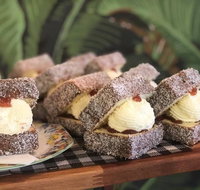Royal George Hotel - Restaurant Guide