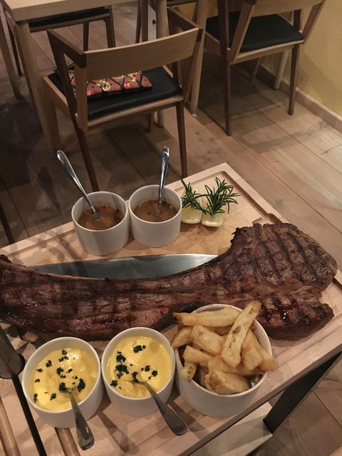 A Hereford Beefstouw - Restaurant Guide 2