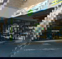 Manouch - Restaurant Guide