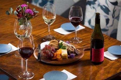 The Canberra Wine House - Restaurant Guide 1