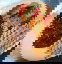 Arvis Restaurant  Bar