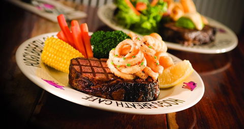 Hog's Australia's Steakhouse - Redcliffe - Restaurant Guide 0