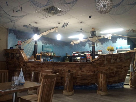 Stingrays Ocean And Grill - Restaurant Guide 1