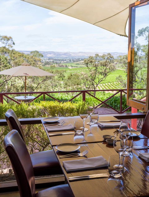 D'arenberg D'Arry's Verandah Restuarant - Restaurant Guide 1