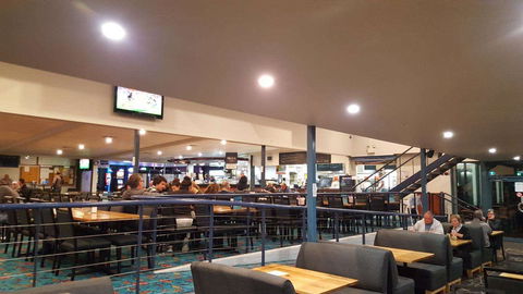 Gerroa Boat Fisherman's Club - Restaurant Guide 0
