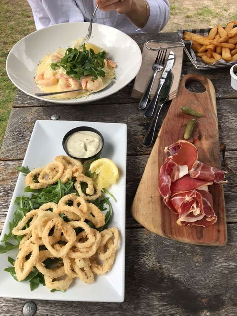 Mundaring Hotel - Restaurant Guide 0