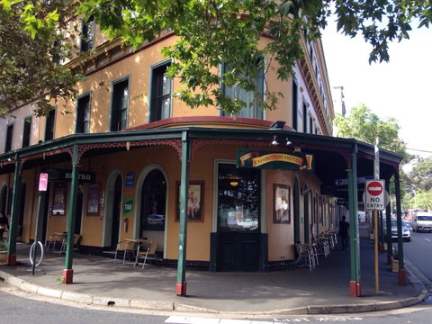Royal Exhibition Hotel Bar - Restaurant Guide 0