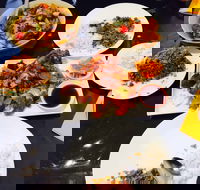 Sandok Kawali - Restaurant Guide
