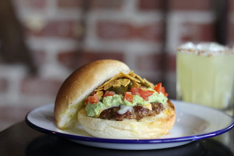 The Town & Country Bar - Restaurant Guide 0