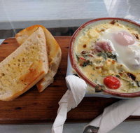 Urth Cafe and Bar - Restaurant Guide