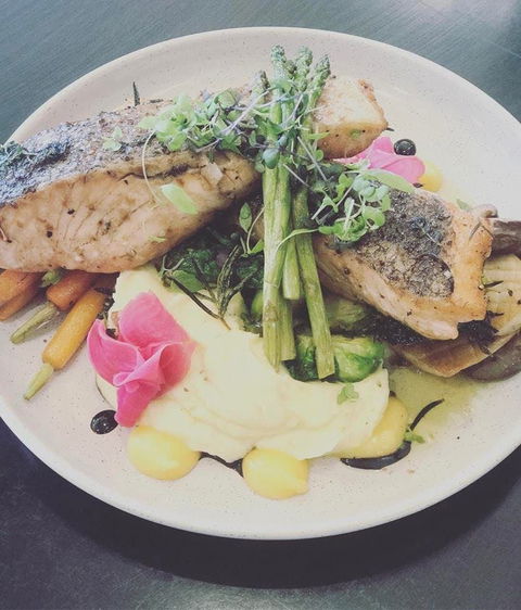 AJ's Cafe - Restaurant Guide 0