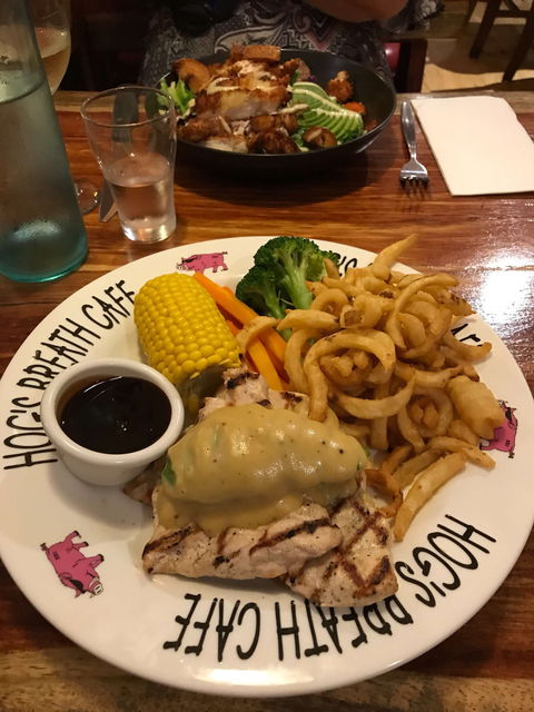 Hog's Australia's Steakhouse - Restaurant Guide 0