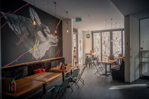 Huski Kitchen - Restaurant Guide 2