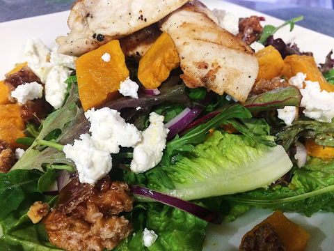 The Reef Bar And Grill - Restaurant Guide 0