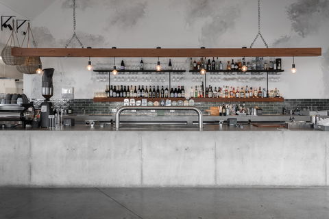 The Hill Bar And Kitchen - Restaurant Guide 1