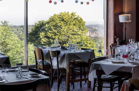 Avalon - Restaurant Guide 0