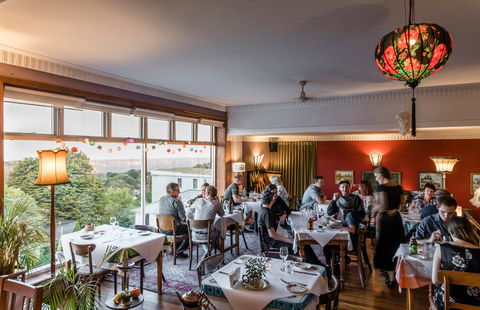 Avalon - Restaurant Guide 1