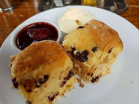 Cafe Madeleine - Restaurant Guide 0