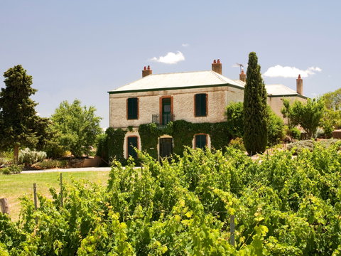 Clos Clare - Restaurant Guide 0