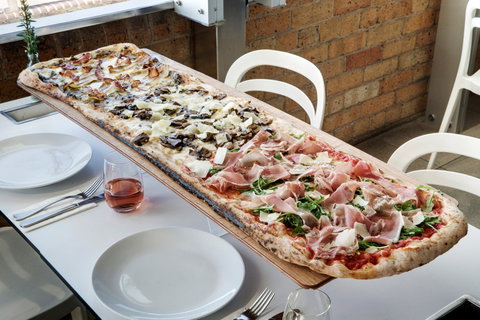 Northbeach Pavilion Pizza Restaurant, Bar And Kiosk - Restaurant Guide 0