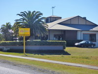Riverside Tavern
