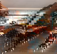 La Lola - Restaurant Guide