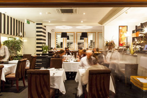 Sage - Restaurant Guide 0