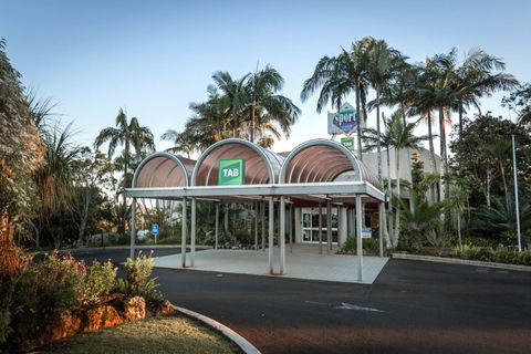 Sports Club Bistro - Lismore Workers Sports Club - Restaurant Guide 0