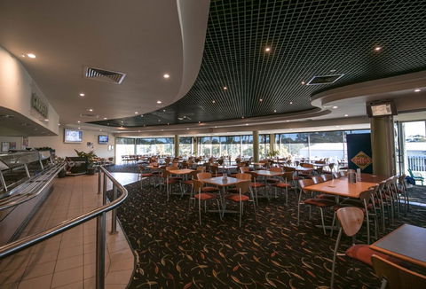 Sports Club Bistro - Lismore Workers Sports Club - Restaurant Guide 1
