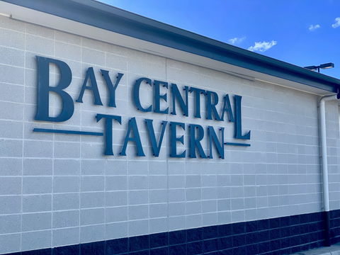Bay Central Tavern - Restaurant Guide 2