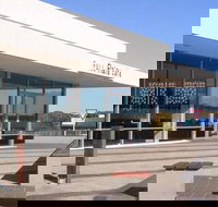 Full Flava Cafe - Restaurant Guide