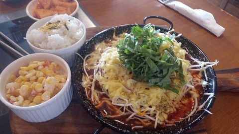 Newway Karaoke Restaurant - Restaurant Guide 0