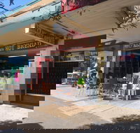 Nhuy King's Hot Bread - Restaurant Guide