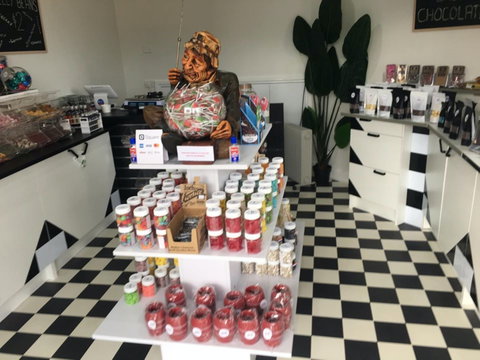 Port Campbell Lolly Shop - Restaurant Guide 0