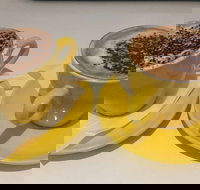 Royal Donuts - Restaurant Guide