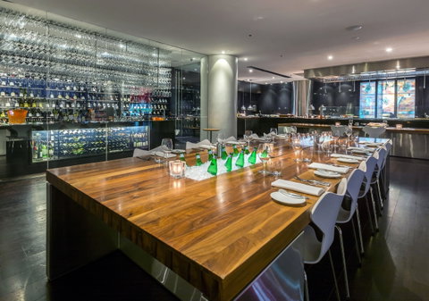 Vintaged Bar + Grill - Restaurant Guide 0