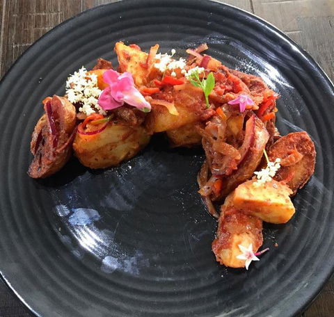 Long Road Bistro - Restaurant Guide 6