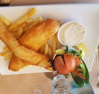 Sailmaster Tavern - Restaurant Guide