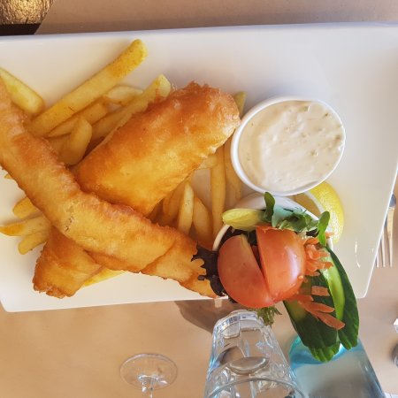 Sailmaster Tavern - Restaurant Guide 0
