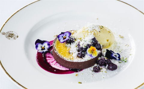 SJ's Brasserie - Restaurant Guide 10