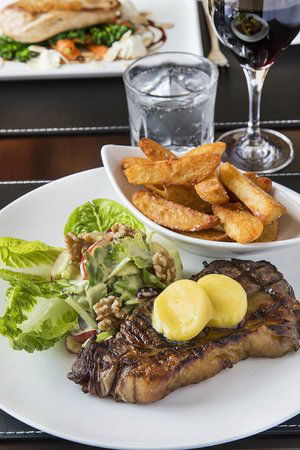Larceny Restaurant - Restaurant Guide 0